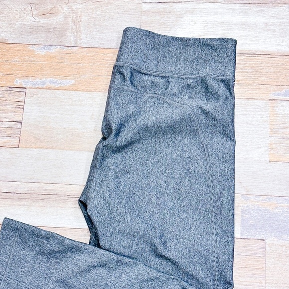 UNDER ARMOUR Grey compression leggings - Picture 2 of 9